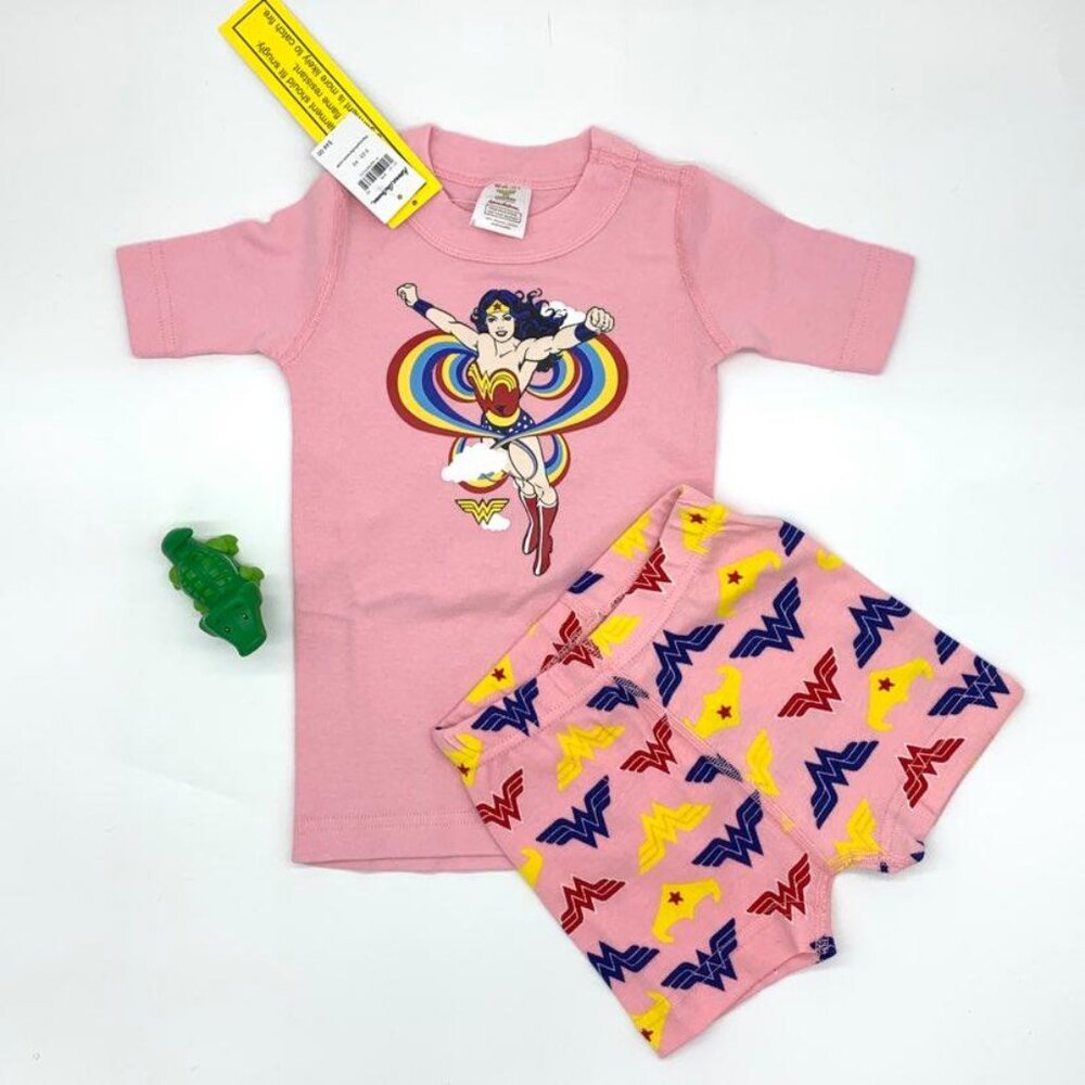 Hanna Andersson Pink Wonder Woman Pajamas Short Johns NWTs Size 90/3
